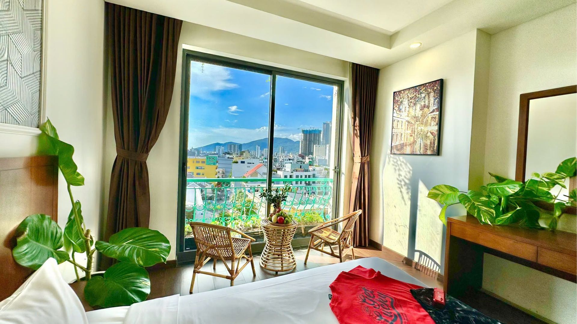Tam Retreat and Century Hotel feature highlight